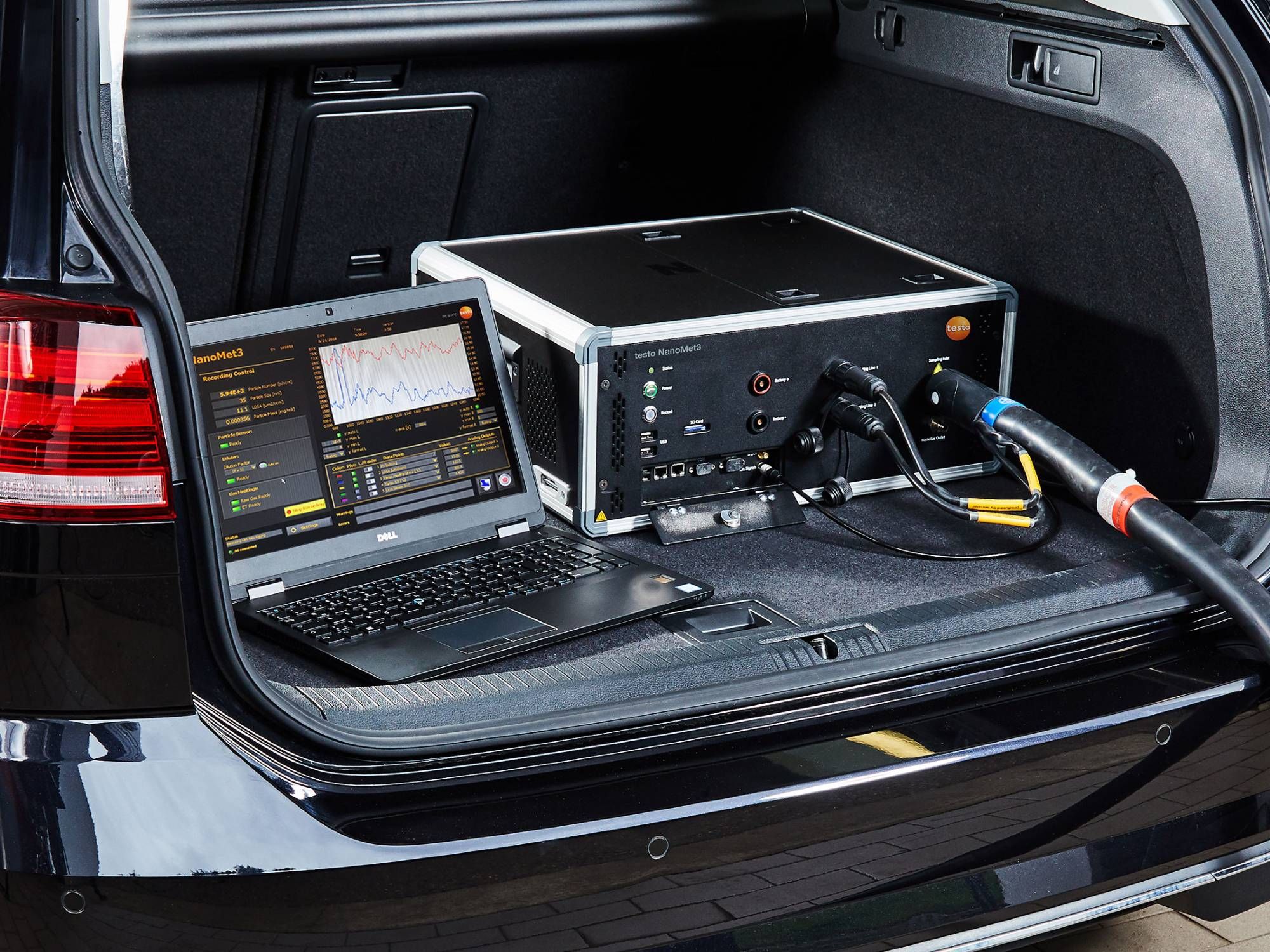 Portable emission measurement system testo NanoMet3