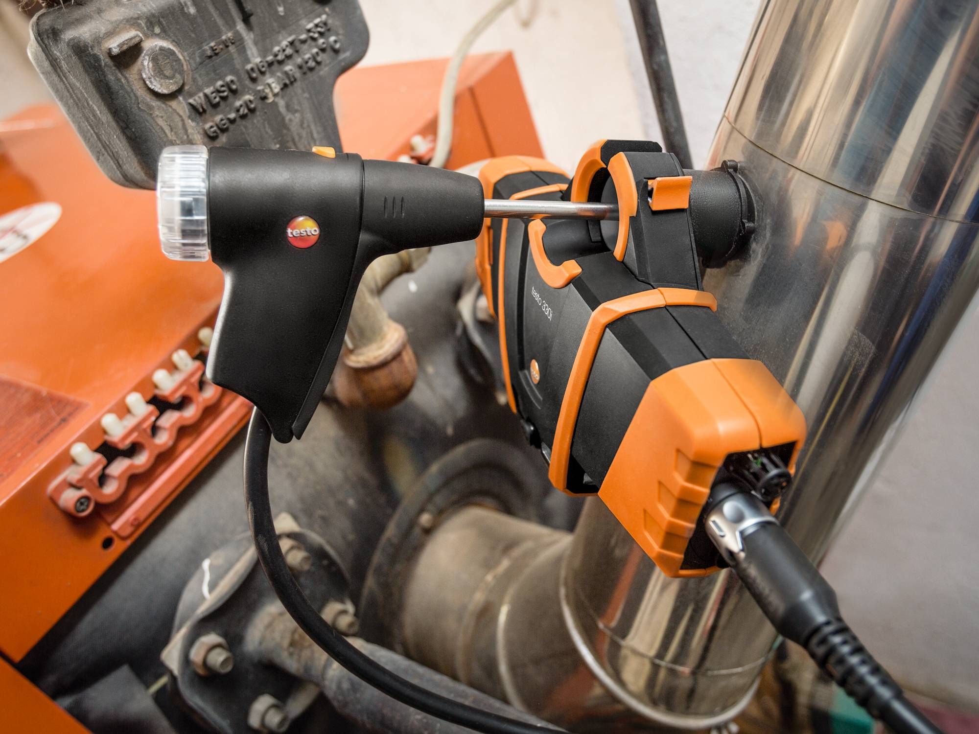 cn_company_news_hvacr_testo330i_2000x1500_02.jpg