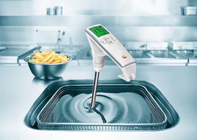 Frying oil measuring device