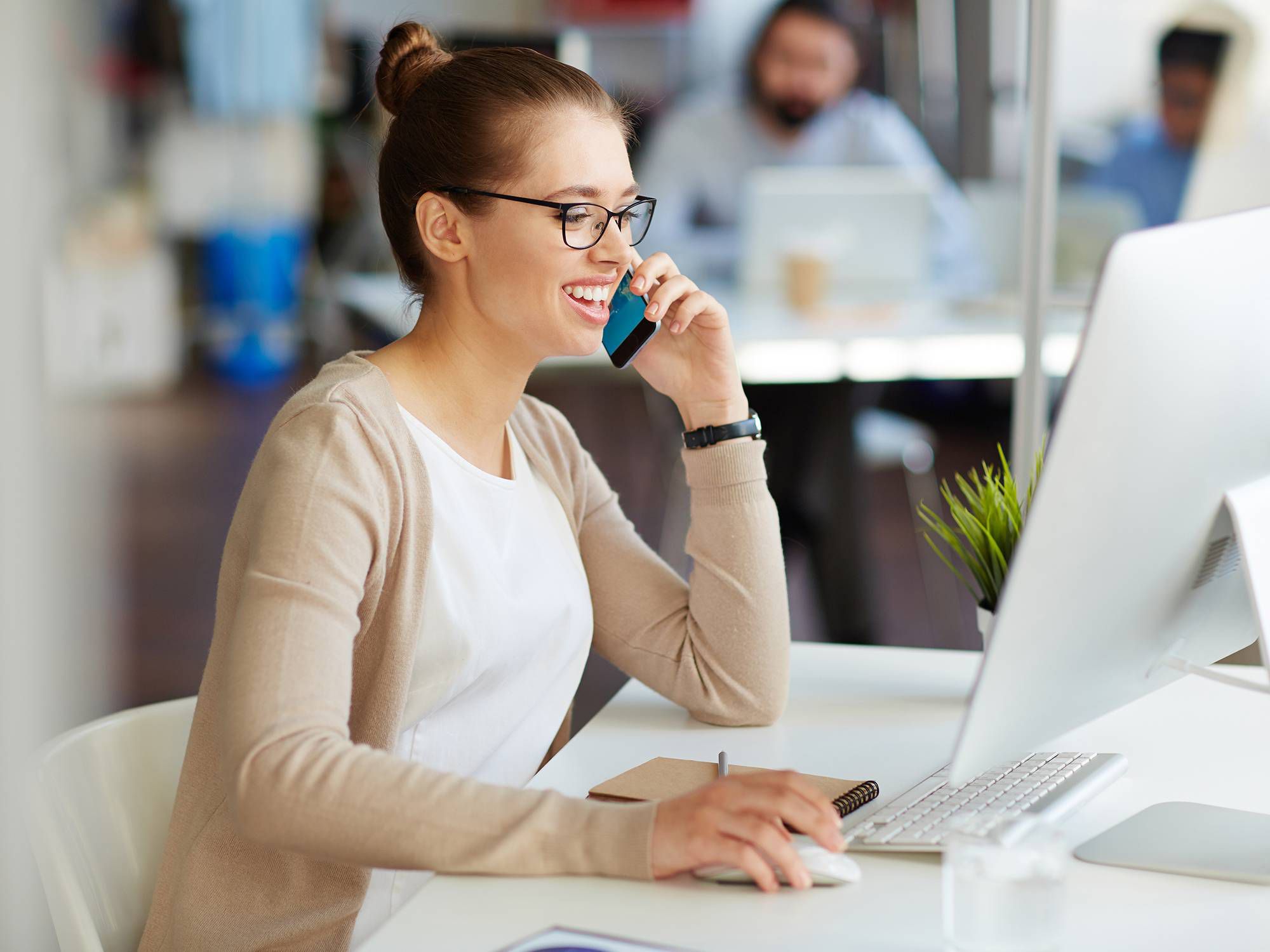 Busy_employee_professional_business_woman.jpeg